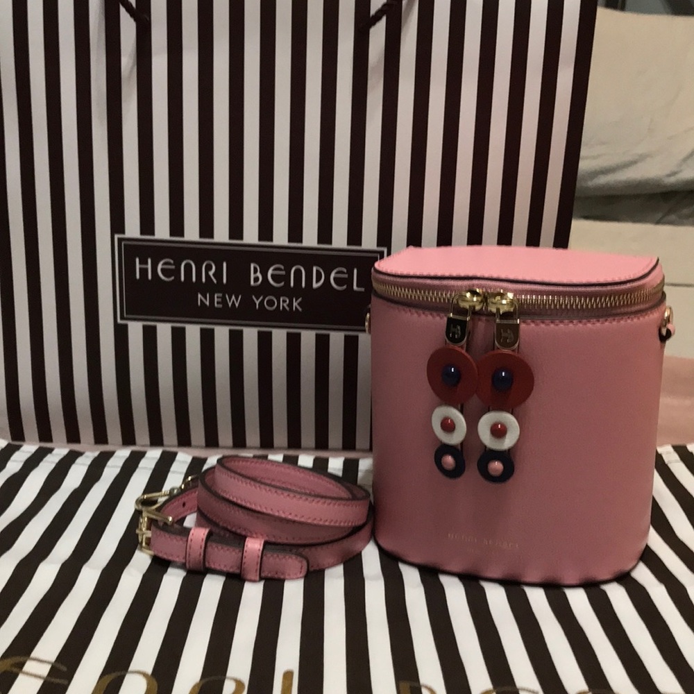 Henri Bendel